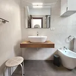 Apartment Kleos - Moderno E Silenzioso