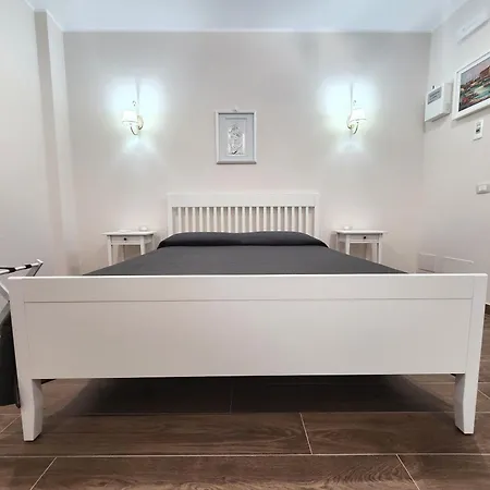 Kleos - Moderno E Silenzioso Syracuse